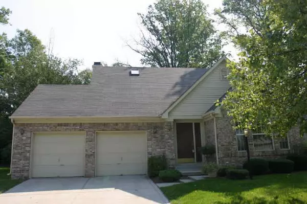 6481 HUNTERS GREEN CIR, Indianapolis, IN 46278