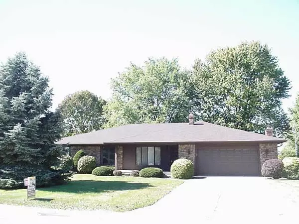 736 S Restin RD, Greenwood, IN 46142