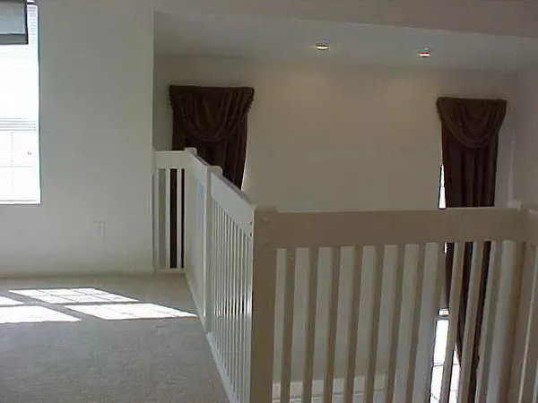 Westfield, IN 46074,605 Dearborn DR