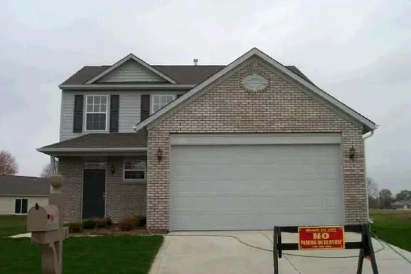 1134 Spend A Buck CT, Whiteland, IN 46184