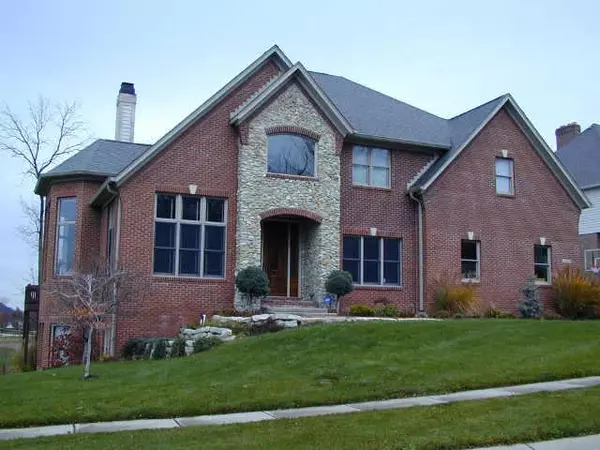 13348 Chrisfield LN, Mccordsville, IN 46055