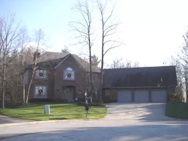 Indianapolis, IN 46236,8926 SAWMILL CT