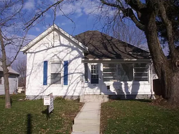 230 E Jackson ST, Tipton, IN 46072