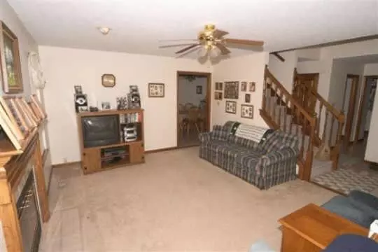 Avon, IN 46123,1466 MACINTOSH CT