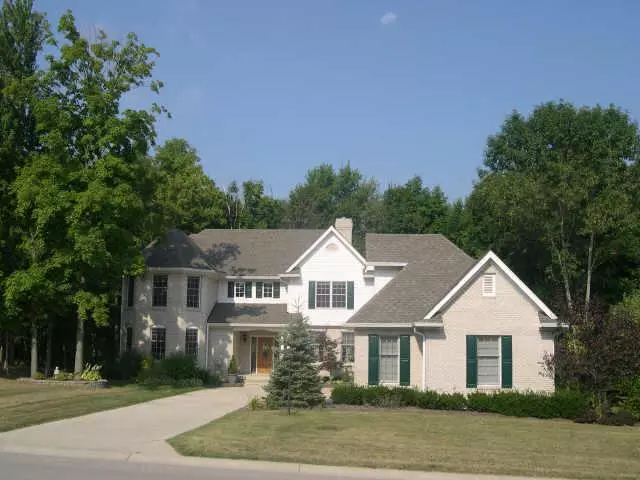 4262 Riverbirch Run, Zionsville, IN 46077