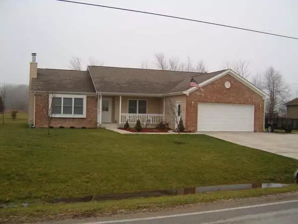 35 Patriots Landing, Fillmore, IN 46128