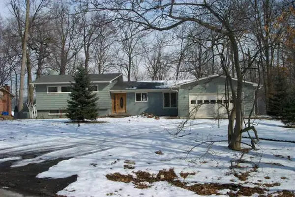 306 WOODLAND LN, Carmel, IN 46032