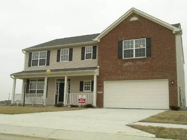 5874 W Falling Waters DR, Mccordsville, IN 46055