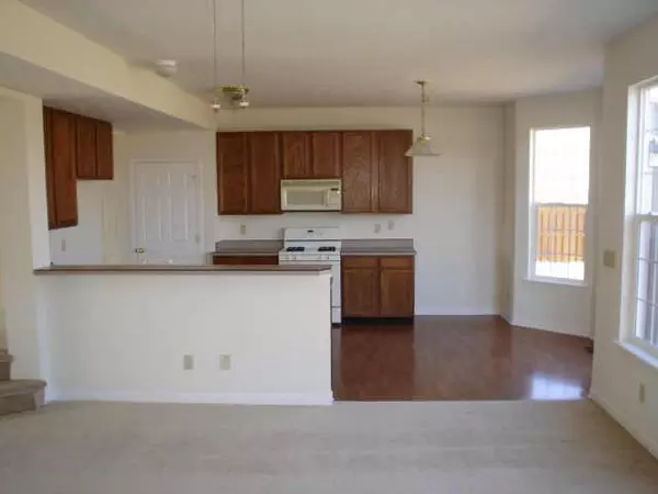 Westfield, IN 46074,28 E Stargrass DR