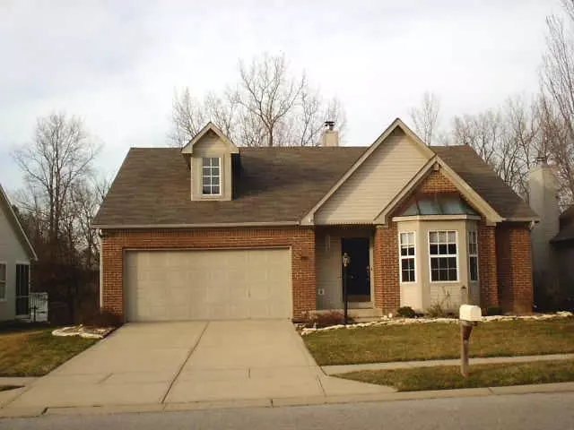 Indianapolis, IN 46234,8418 SAWGRASS DR