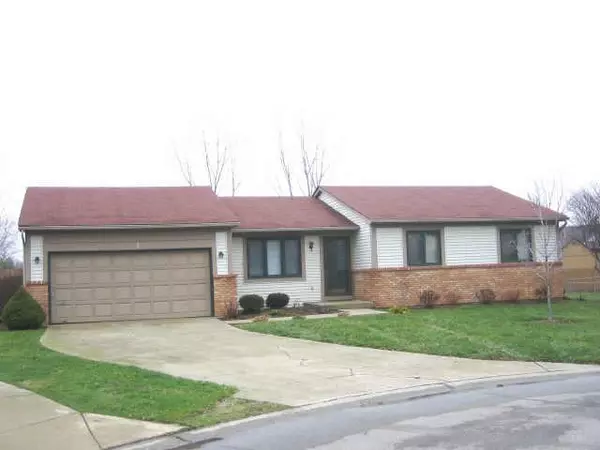 11512 N Old Oakland CIR, Indianapolis, IN 46236