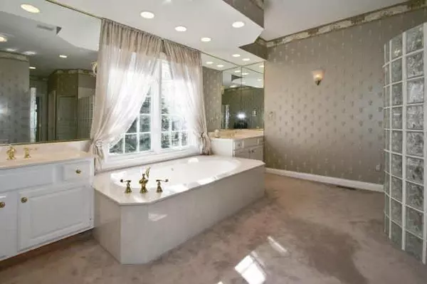 Mccordsville, IN 46055,9968 Springstone RD