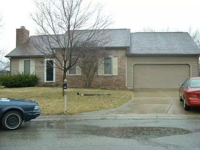 Indianapolis, IN 46231,8949 SUNGLOW CT