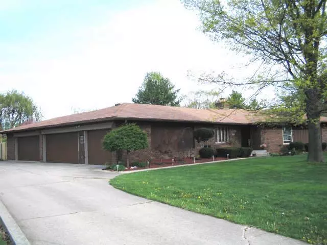 531 Elbow Bend BLVD, Greenwood, IN 46142