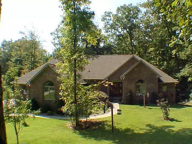 2523 Foxcliff, Martinsville, IN 46151