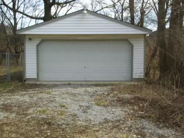 Indianapolis, IN 46205,5007 Carvel AVE