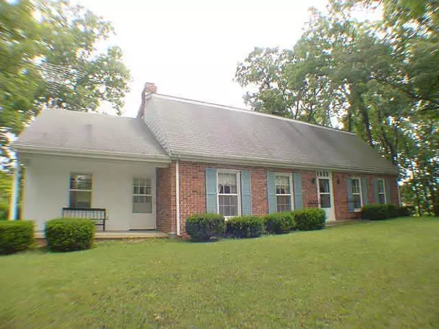 18420 E Sr 46, Hope, IN 47246