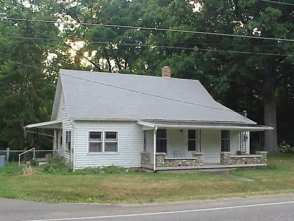 7767 S Greensboro Pike, Knightstown, IN 46148
