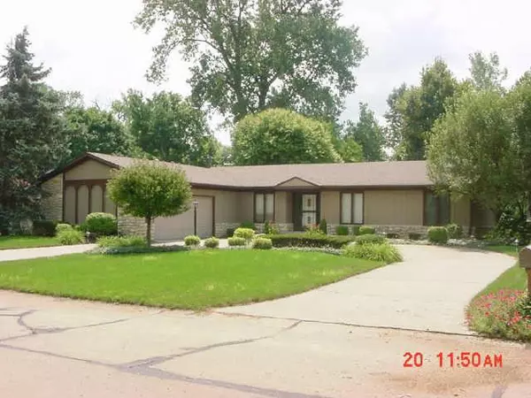Greenwood, IN 46142,1229 Wood Creek DR