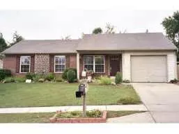 4880 HUNTERS RUN, Columbus, IN 47201