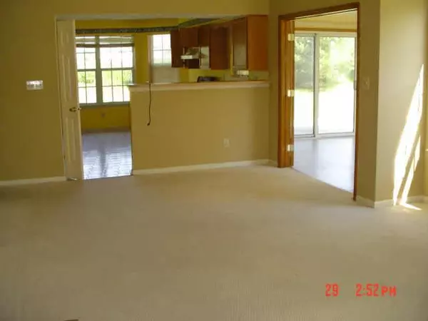 Greenwood, IN 46142,125 Stoneybrook CT