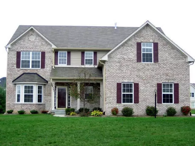 4240 Field Master DR, Zionsville, IN 46077