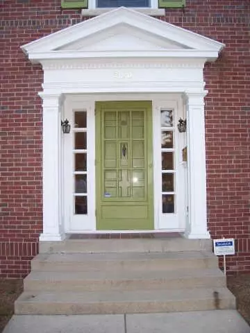 Indianapolis, IN 46219,320 N Poplar RD