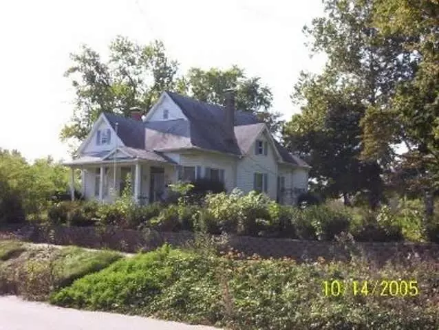 Knightstown, IN 46148,332 Madison ST