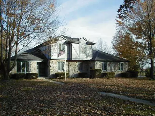 2812 Barnard ST, Indianapolis, IN 46268