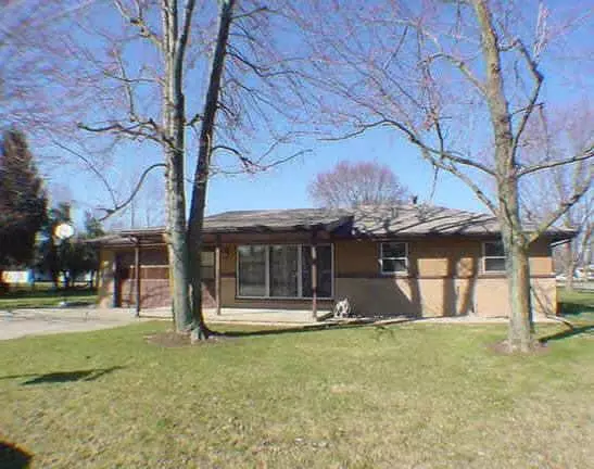 9534 4th ST, Taylorsville, IN 47280