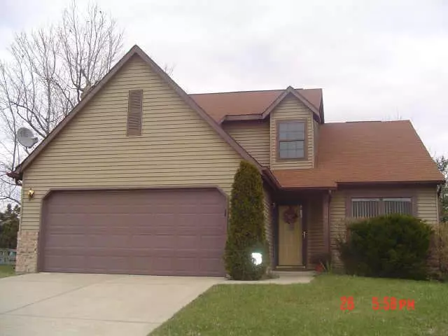 Indianapolis, IN 46236,7683 BAYRIDGE DR