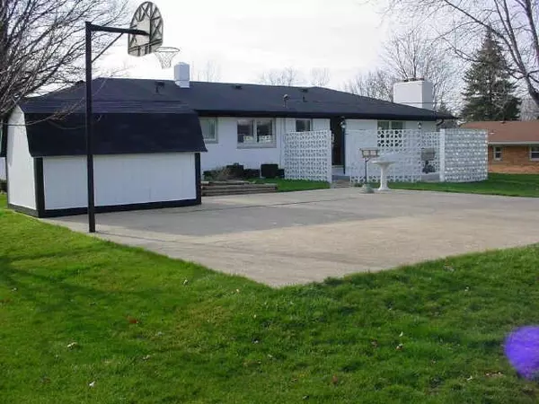 Greenwood, IN 46142,309 Victory AVE