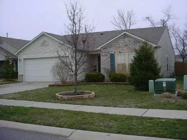 10710 COBBLESTONE DRIVE, Indianapolis, IN 46234