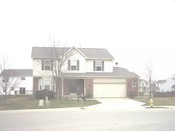 13 Candlewood CT, Brownsburg, IN 46112