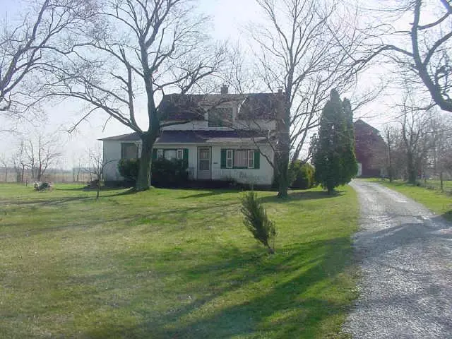 24097 Six Points RD, Sheridan, IN 46069