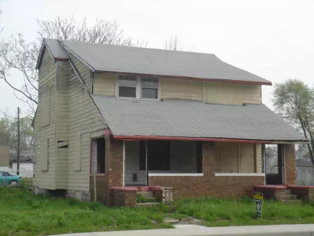 Indianapolis, IN 46202,914-916 E 16th ST