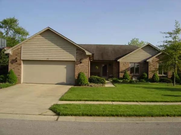 251 Pinnacle LN, Plainfield, IN 46168