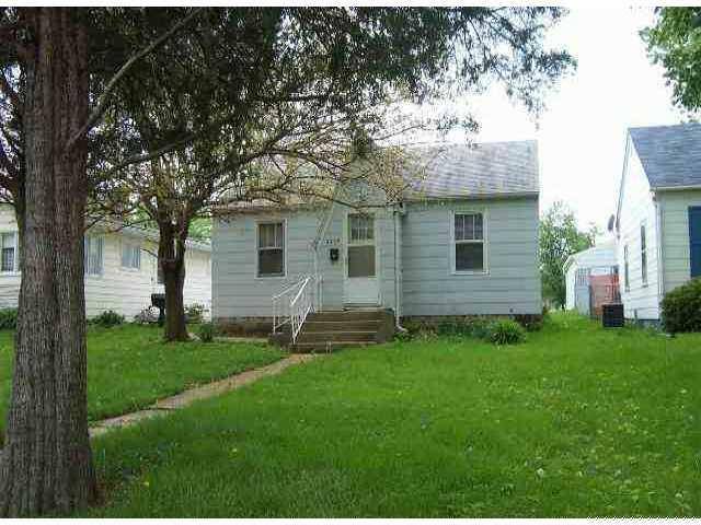 2209 S Waldemere, Muncie, IN 47302