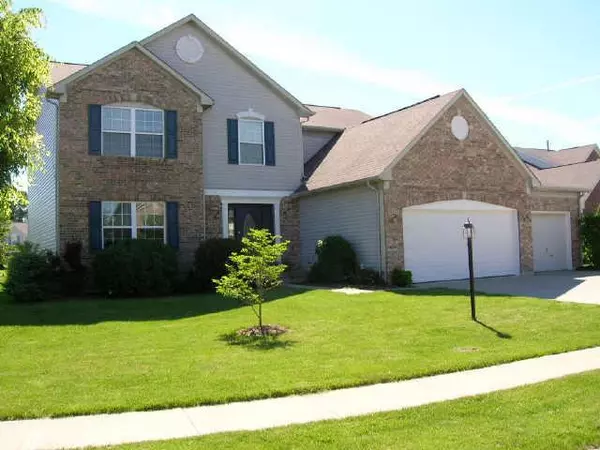 5 Candlewood CT, Brownsburg, IN 46112