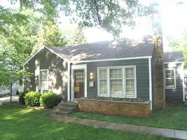 5251 N ROSSLYN, Indianapolis, IN 46220