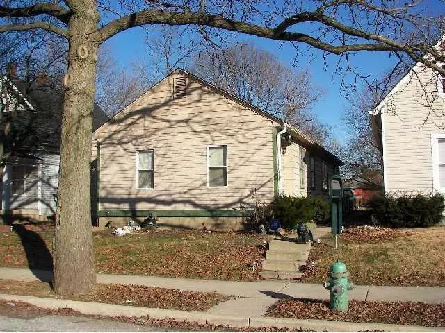 Indianapolis, IN 46222,1047 N Holmes AVE