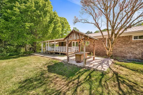 Nauvoo, AL 35578,766 RADIANT CITY Rd