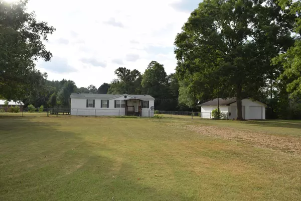 143 JACKSON Dr, Carbon Hill, AL 35549