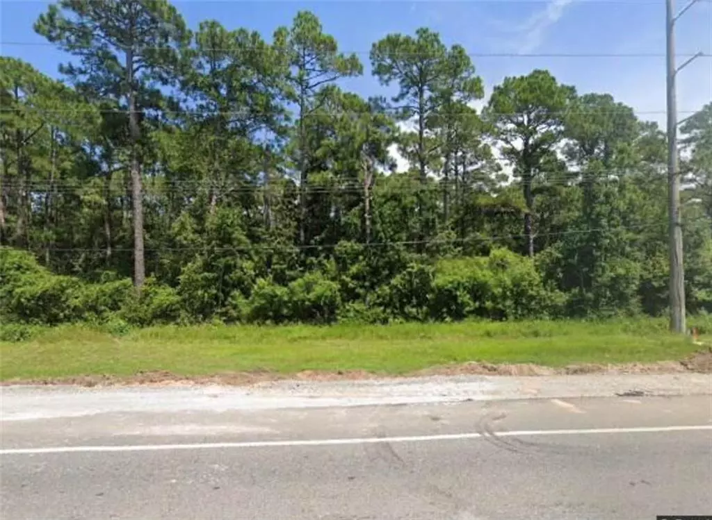 Gulf Shores, AL 36542,1804 2nd ST E