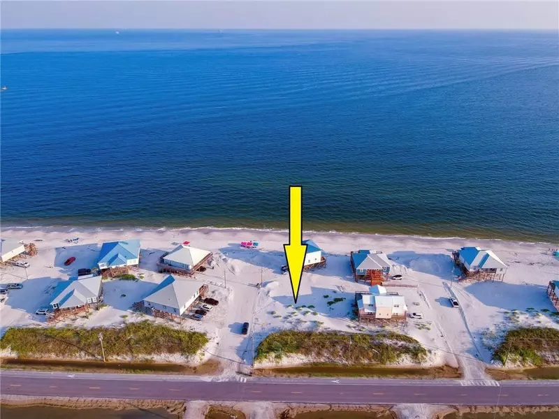 105 Tampico CT, Dauphin Island, AL 36528