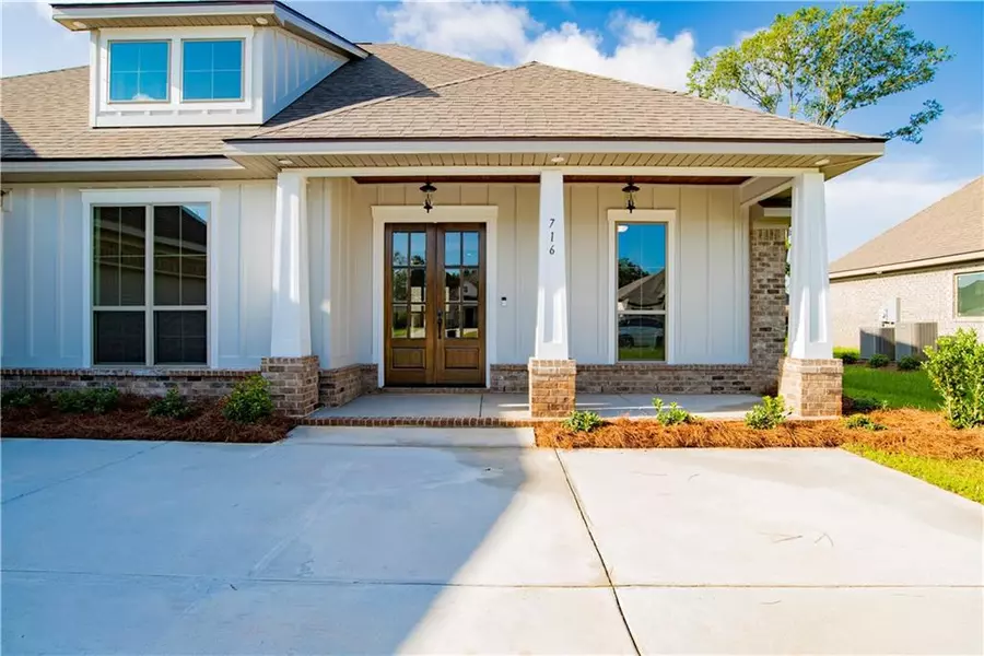 716 Culpeo AVE, Fairhope, AL 36532