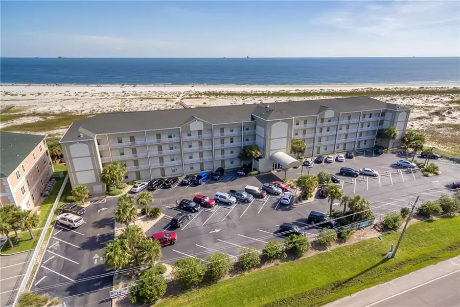 1801 Bienville BLVD #101, Dauphin Island, AL 36528