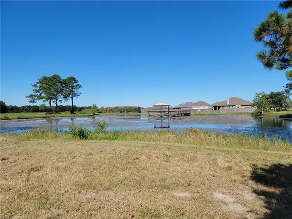 Theodore, AL 36582,0 Bridgewater DR S #74