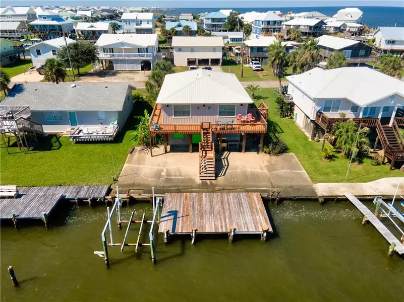 312 Polaris ST, Dauphin Island, AL 36528