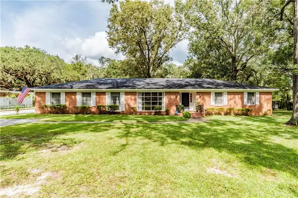 4112 Skyline DR N, Mobile, AL 36609